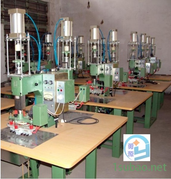 昆明压花机@效果好欢迎咨询√