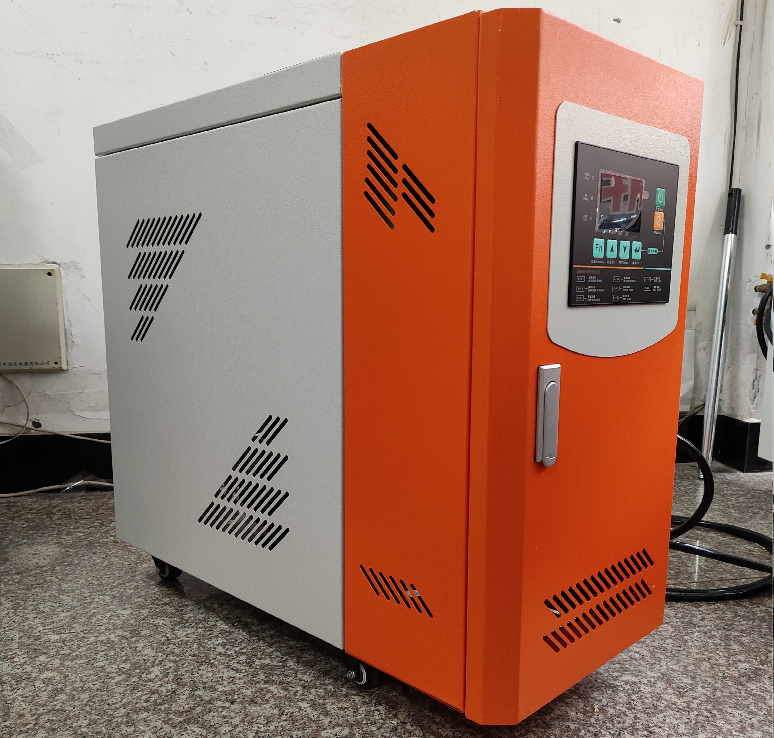 厂家直供6KW油式模具控温机工业油循环注塑恒温机图2