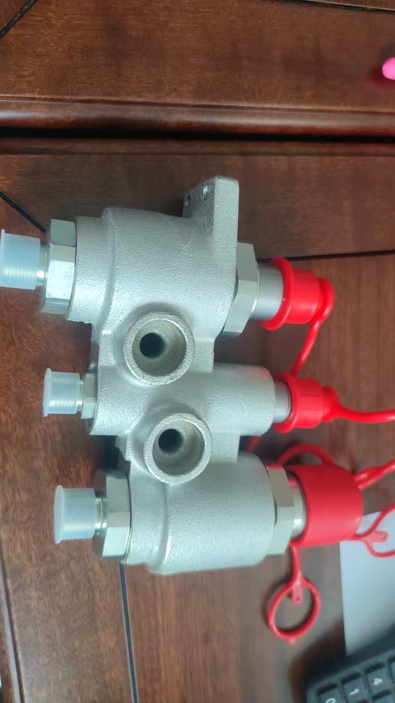 卡普灵VOSWINKEL动力换挡锥面1/2液压接头图3