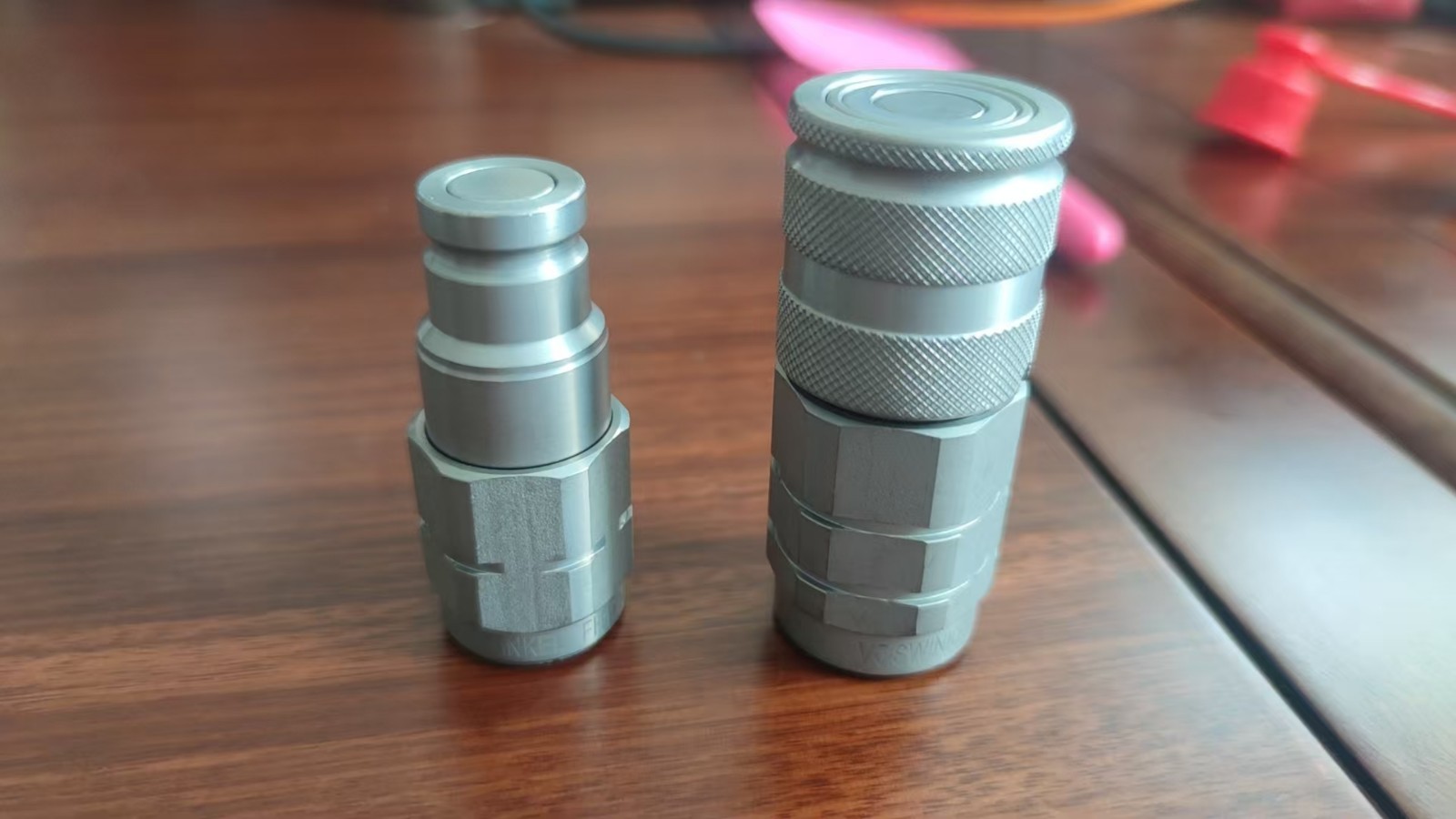 卡普灵VOSWINKEL动力换挡锥面1/2液压接头图2