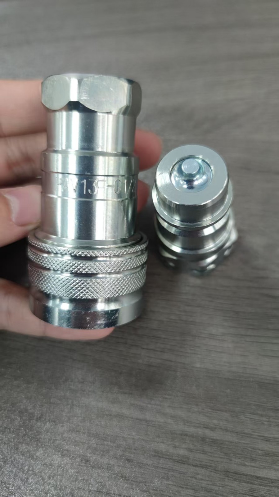 卡普灵VOSWINKEL动力换挡锥面1/2液压接头图8