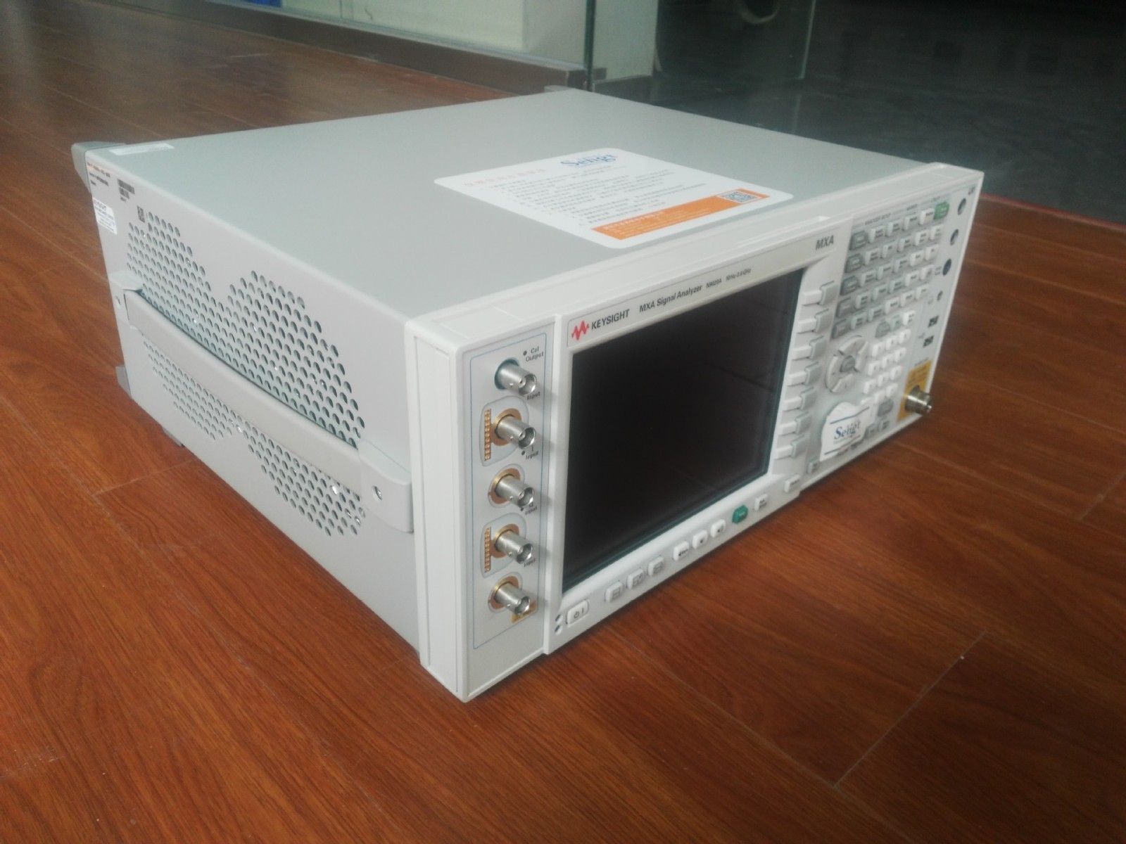 Agilent/安捷伦 E4447A 频谱分析仪 42.98 GHz进行EMI测量图3