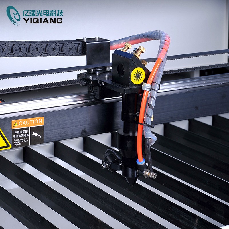 电子PVB板激光切割机 纺织面料激光雕花机 贴布绣激光切割机9060图2